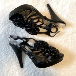 Just Fabulous Rosette High Heels Size 7